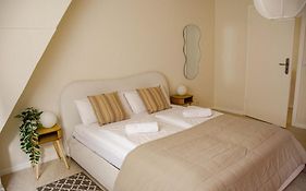 Goldlöckchen, 80 qm 2-Room Apartment im Herzen der Detmolder Innenstadt